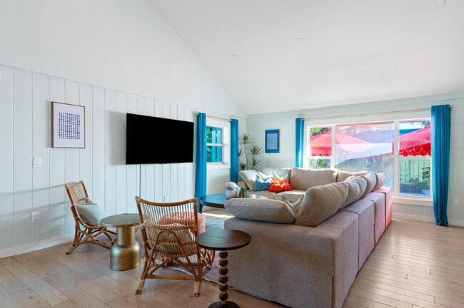 Photo - 8709 9th Ave NW Unidad ID1363987P