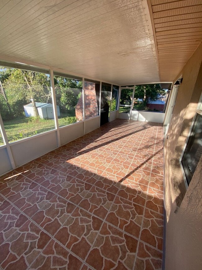 Photo - 3/2/2 great location