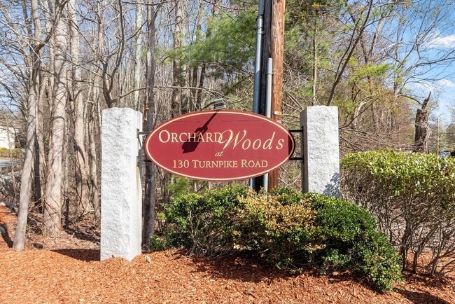 Building Photo - 270 Littleton Rd