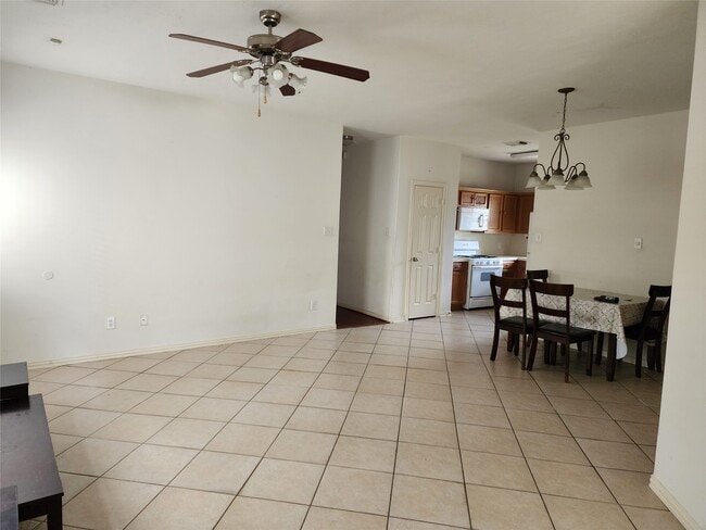 Photo - 15427 Lucky Star Dr