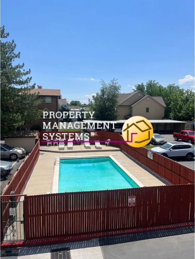 Building Photo - 2 Bedroom Millcreek Condo Unit 13