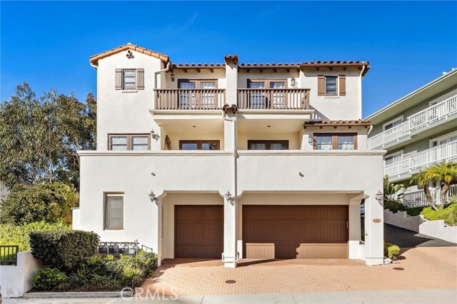 Building Photo - 416 Avenida Santa Barbara Unit B