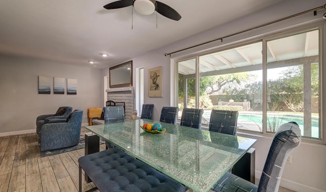 Photo - 4909 E Waltann Ln