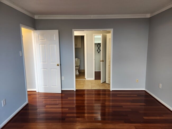 Photo - 3701 S George Mason Dr Unit 509 N