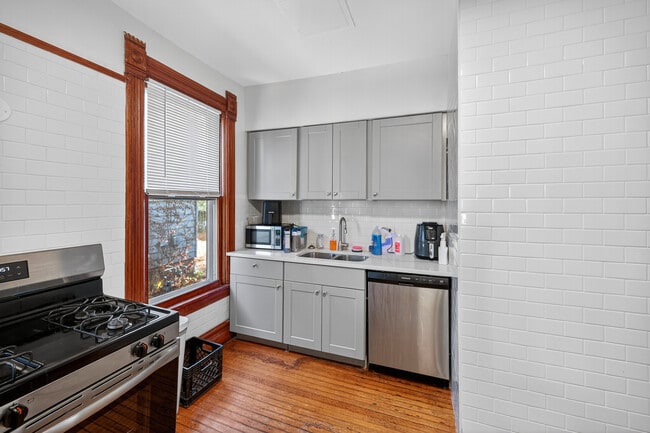 Photo - 1112 Garnett Pl