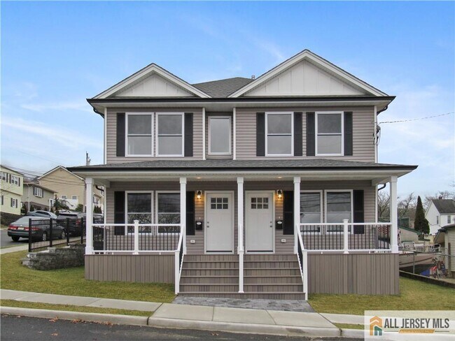 Building Photo - 502 Alpine St Unit 2