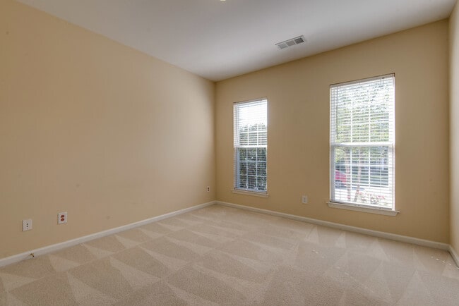 Photo - 3-Bed/3-Bath w/ Bonus Rm. in Brentwood!