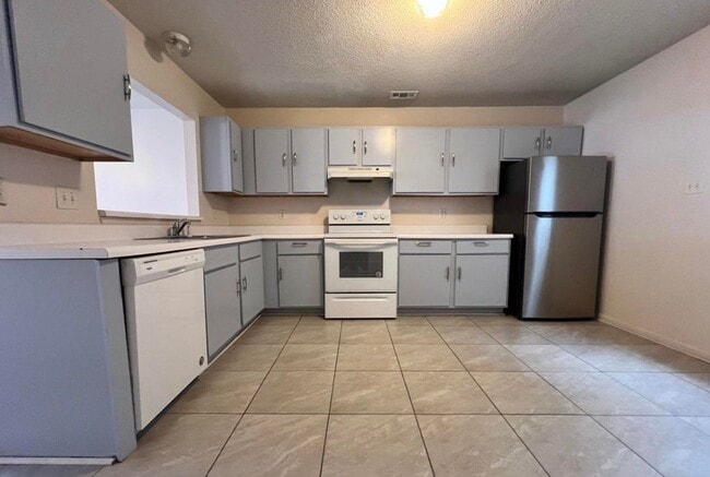 Photo - 968 W Pueblo Dr