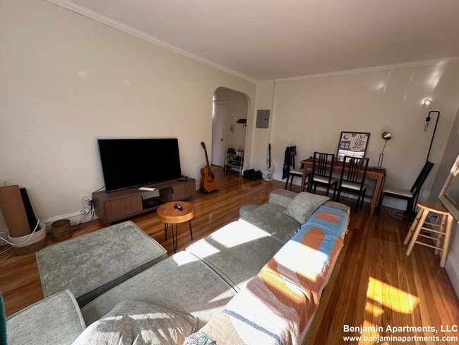 Photo - 2039 Commonwealth Ave Unit 31