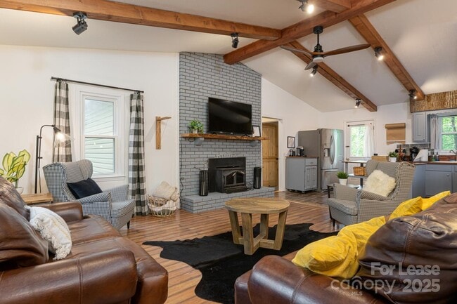 Photo - 260 Allison Hill Rd
