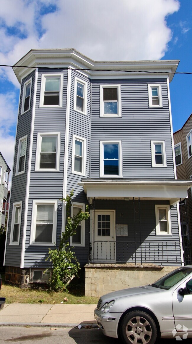 Building Photo - 15 Elder St Unit 1 Rental