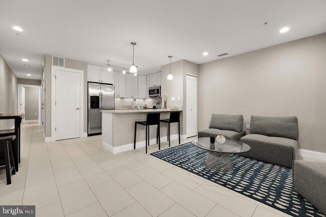 Photo - 1135 6th St NW Unit 1