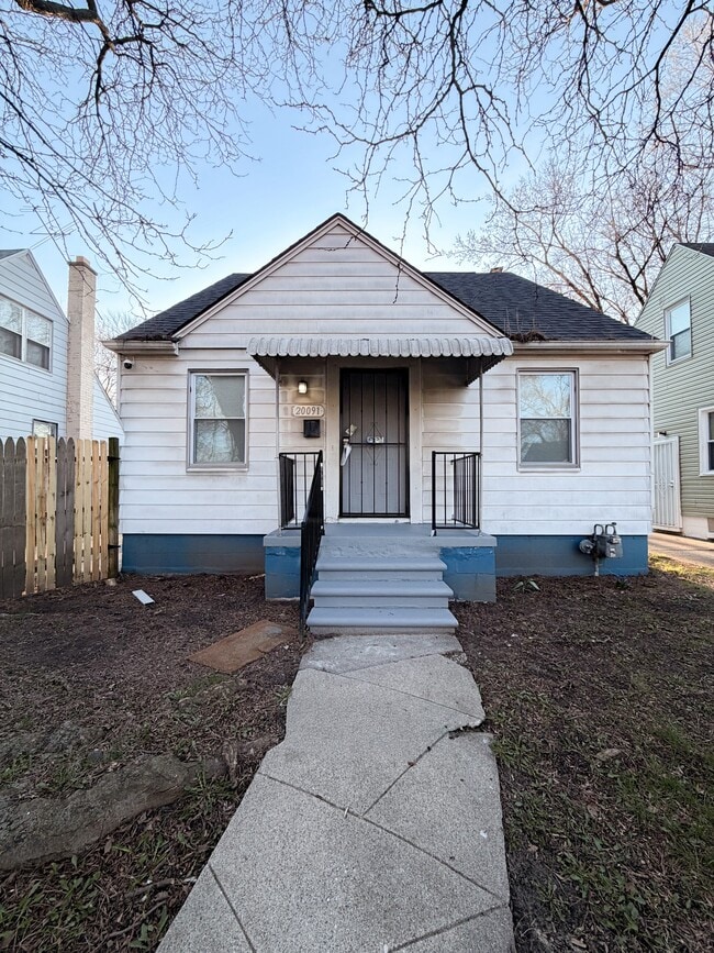 Building Photo - 20091 Barlow St