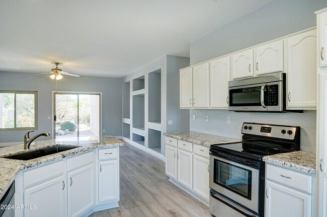 Photo - 16457 W Rock Springs Ln