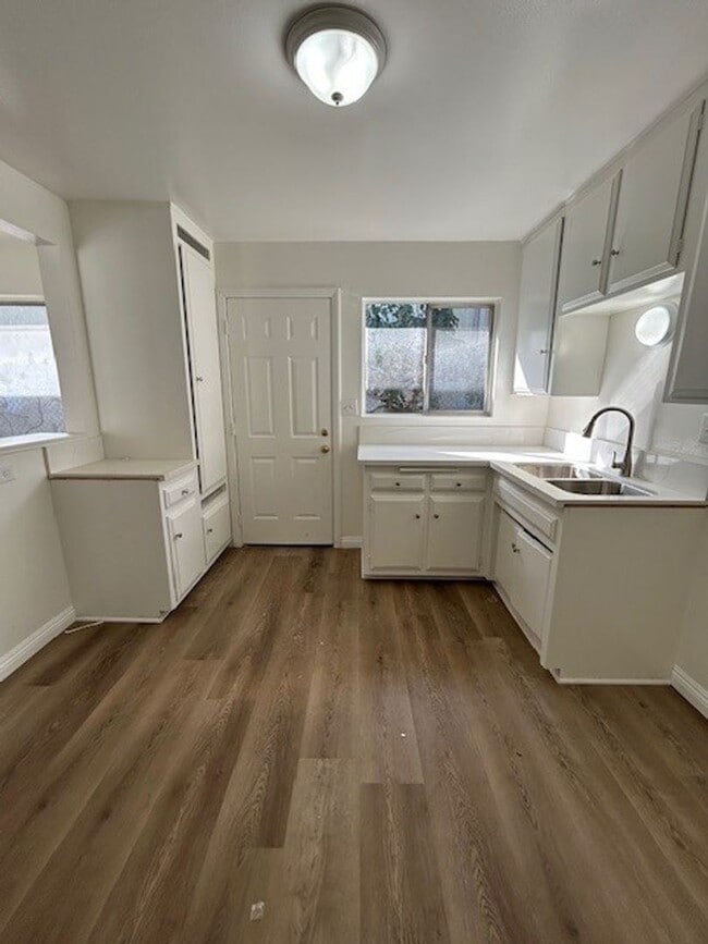 Photo - 3511 Unit 01