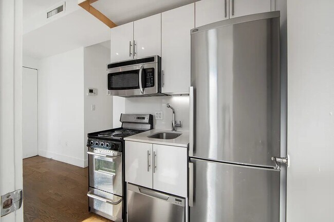 Photo - 75 Orchard St Unidad 32A