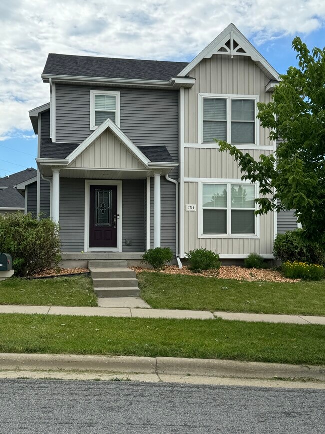 Photo - 1714 Fair Pheasant Way