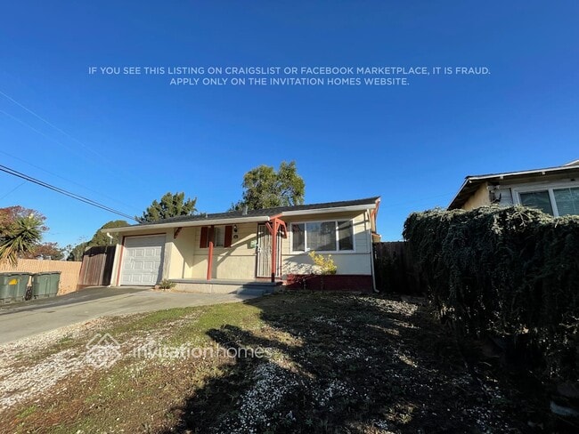 Photo - 452 Ladera Dr