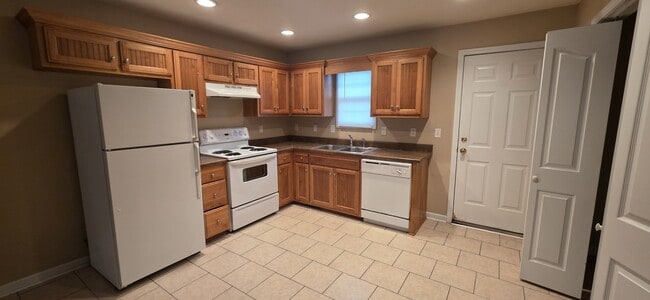 Photo - 306 N Polk St Unit 1