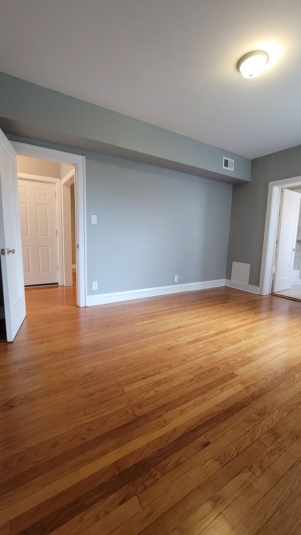 Photo - 7637 S Kingston Ave Unidad 2