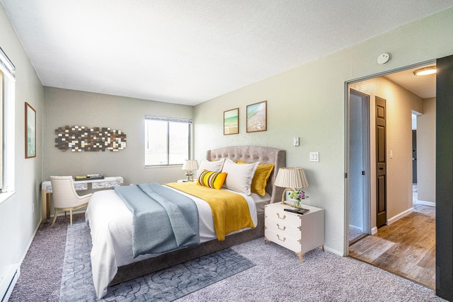 Photo - Tamarack Creek