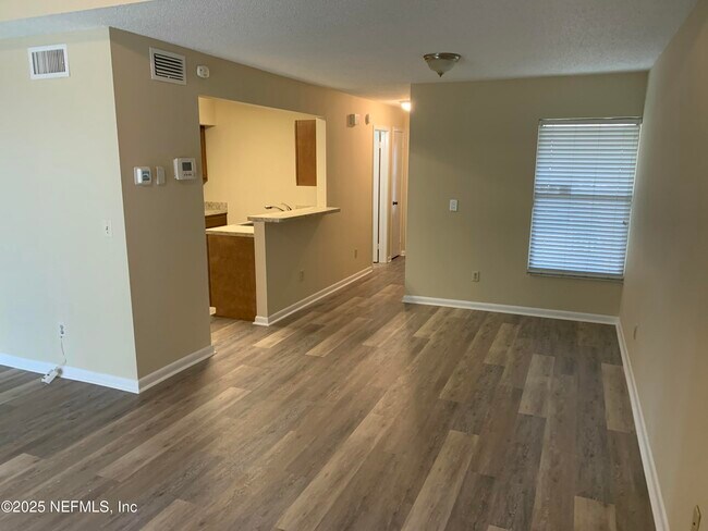 Photo - 5473 Pinehaven Ct