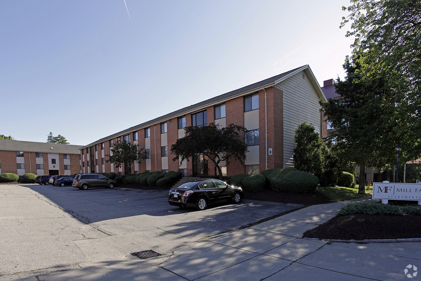 Photo - Mill Falls Apartments