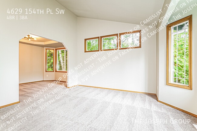 Photo - 4629 154th Pl SW