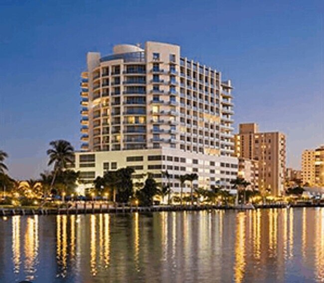 Building Photo - 3333 NE 32nd Ave Unit 1204