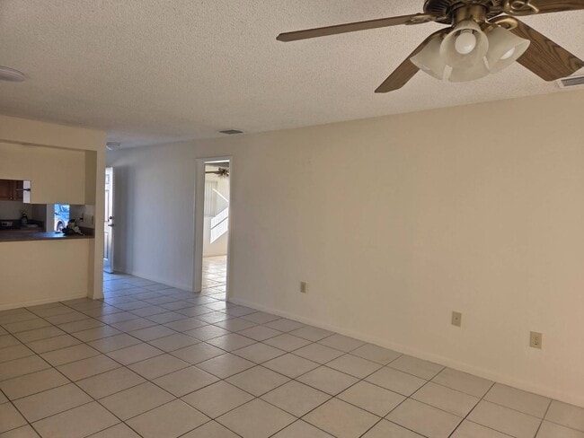 Photo - 4609 Leucadendra Dr