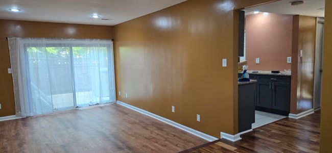 Building Photo - 7316 Mandan Rd Rental