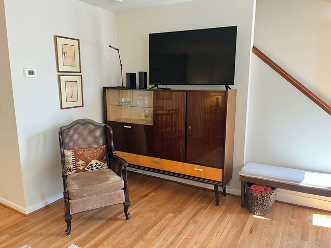 Photo - 615 Biltmore Ave Unit X4