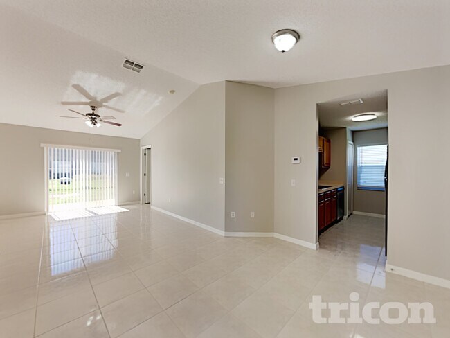 Photo - 651 Heraldo Ct