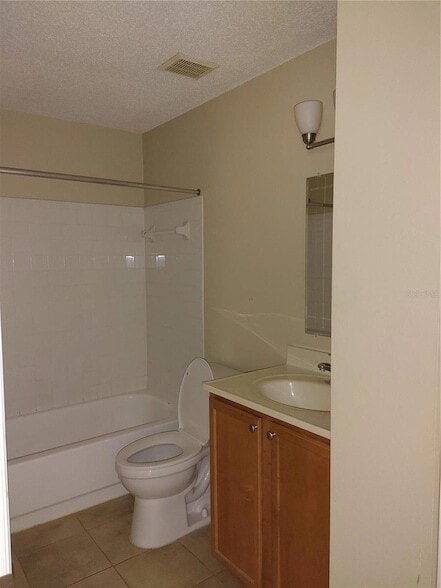Photo - 215 Lake Brook Cir Unit 201