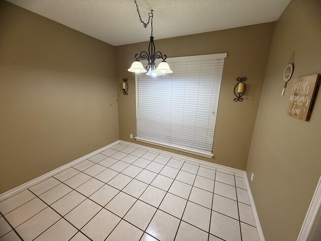 Photo - 5168 Femmer Ct