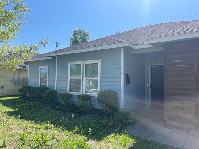 Building Photo - 2701 Easter Ave