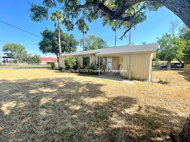 Photo - 1400 Vine Ave