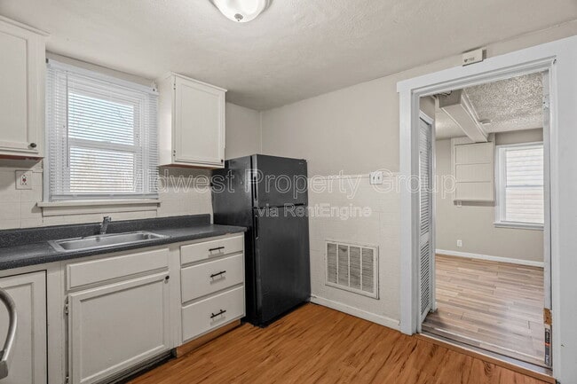 Photo - 161 Anistasia Dr