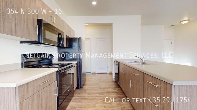 Photo - 354 N 300 W Unit 16