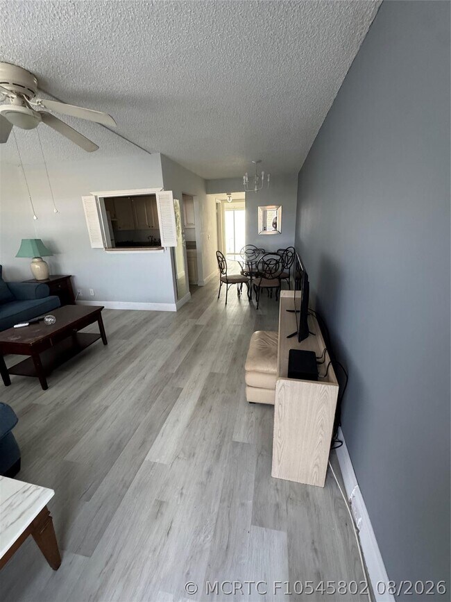 Photo - 295 Newport T Unit 295