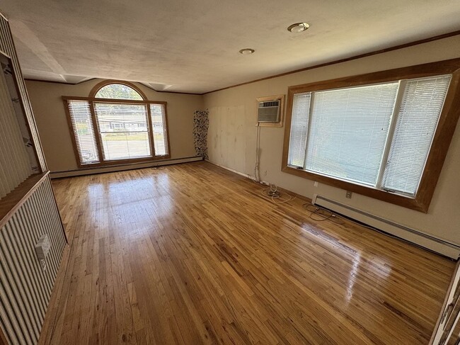 Photo - 2794 Ocean Ave Unit 2