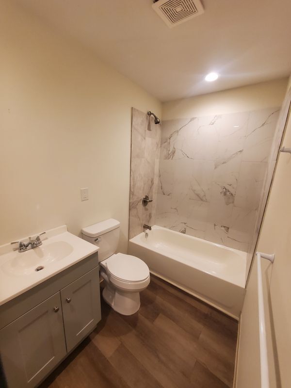 Photo - 641 Washington St Unidad d