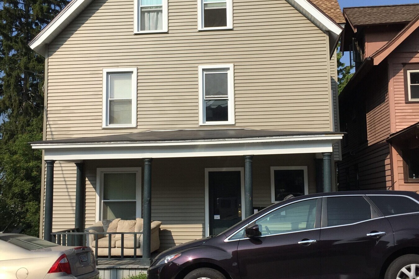 Photo - 134 College Ave
