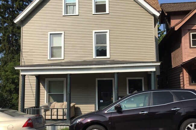 134 College Ave