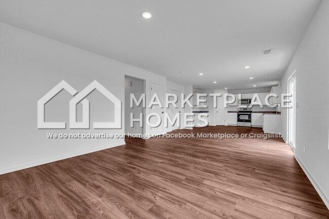 Photo - 76 Orchid Ln
