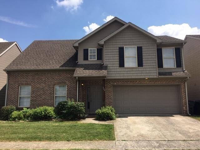 Photo - 724 Statesman Way