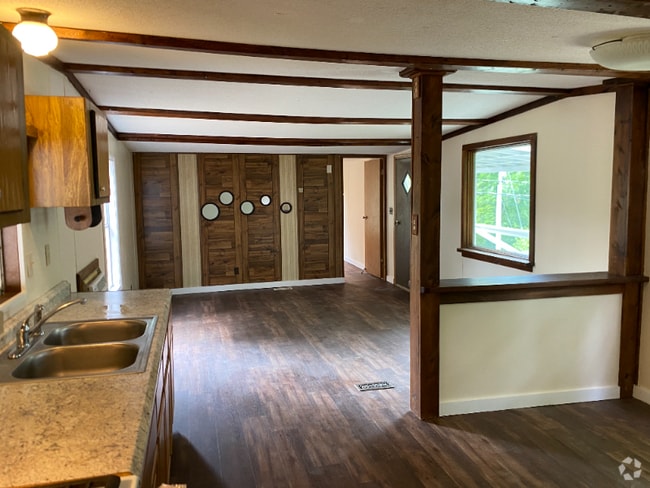Building Photo - 40 Pequea Blvd Rental