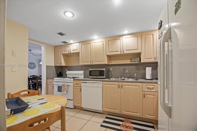 Photo - 3140 S Ocean Dr Unit 207