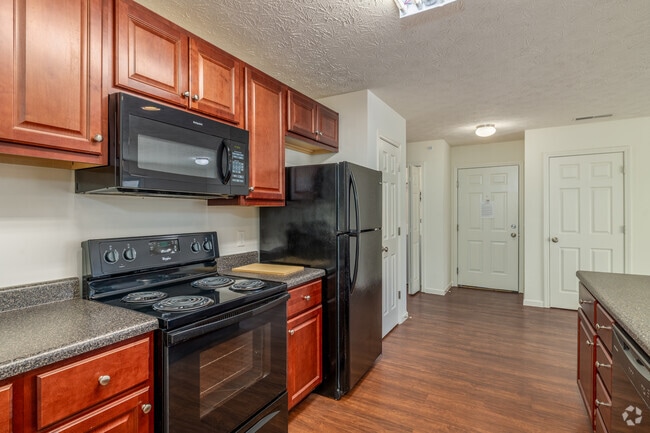 2BR, 2BA - 1,136SF - Kitchen