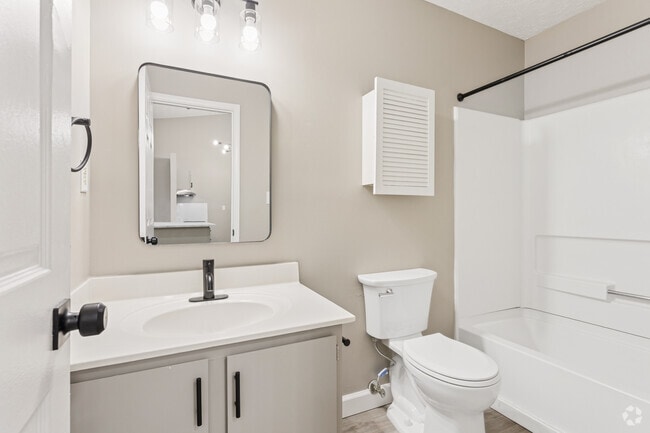 1 dormitorio, 1 baño – 650 pies cuadrados - Baño